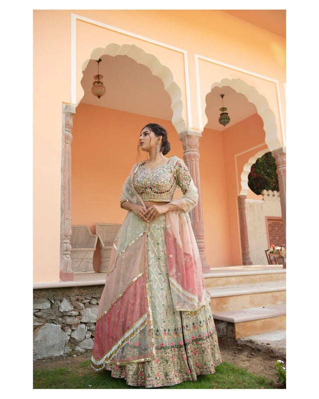 VINTAGE LEHENGA